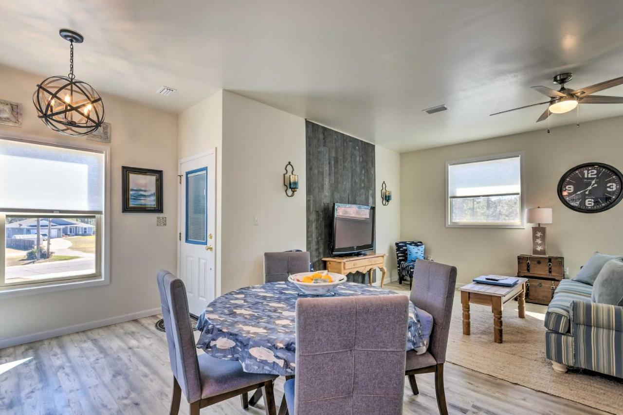East Bay Vacation Rental With Dock! Navarre Buitenkant foto