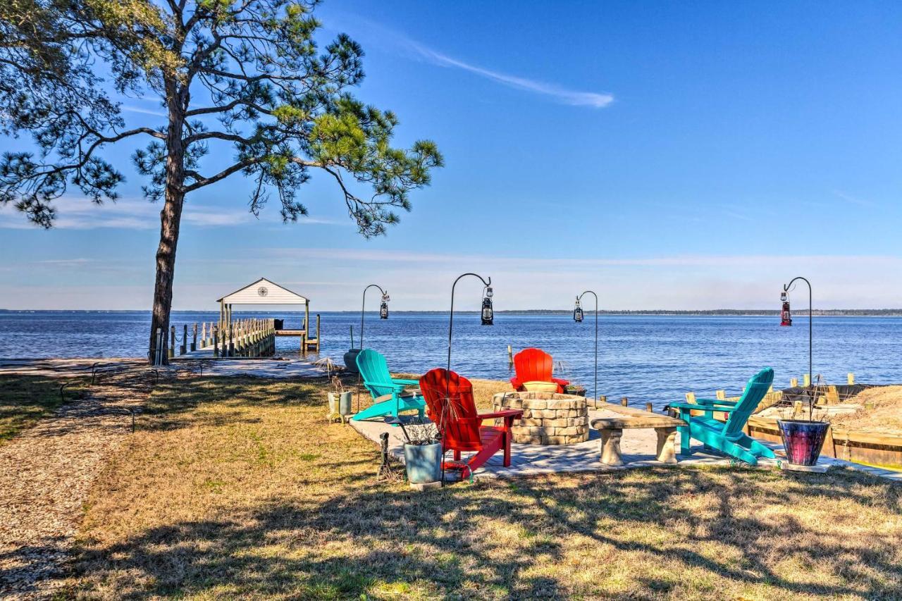East Bay Vacation Rental With Dock! Navarre Buitenkant foto