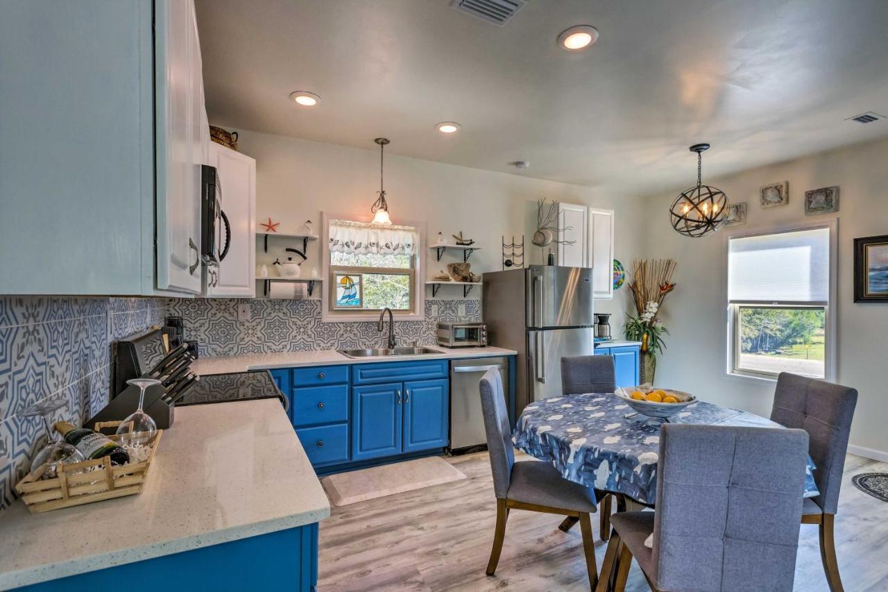 East Bay Vacation Rental With Dock! Navarre Buitenkant foto