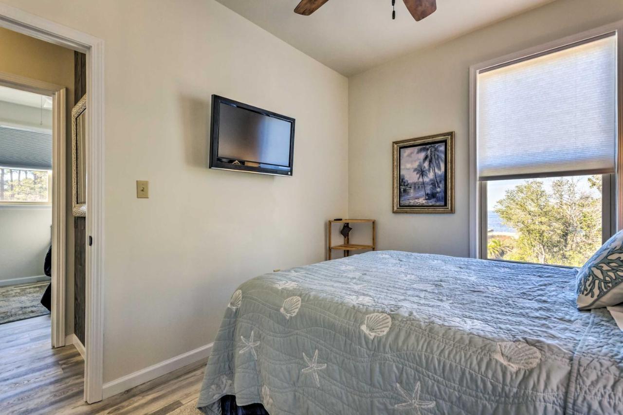 East Bay Vacation Rental With Dock! Navarre Buitenkant foto