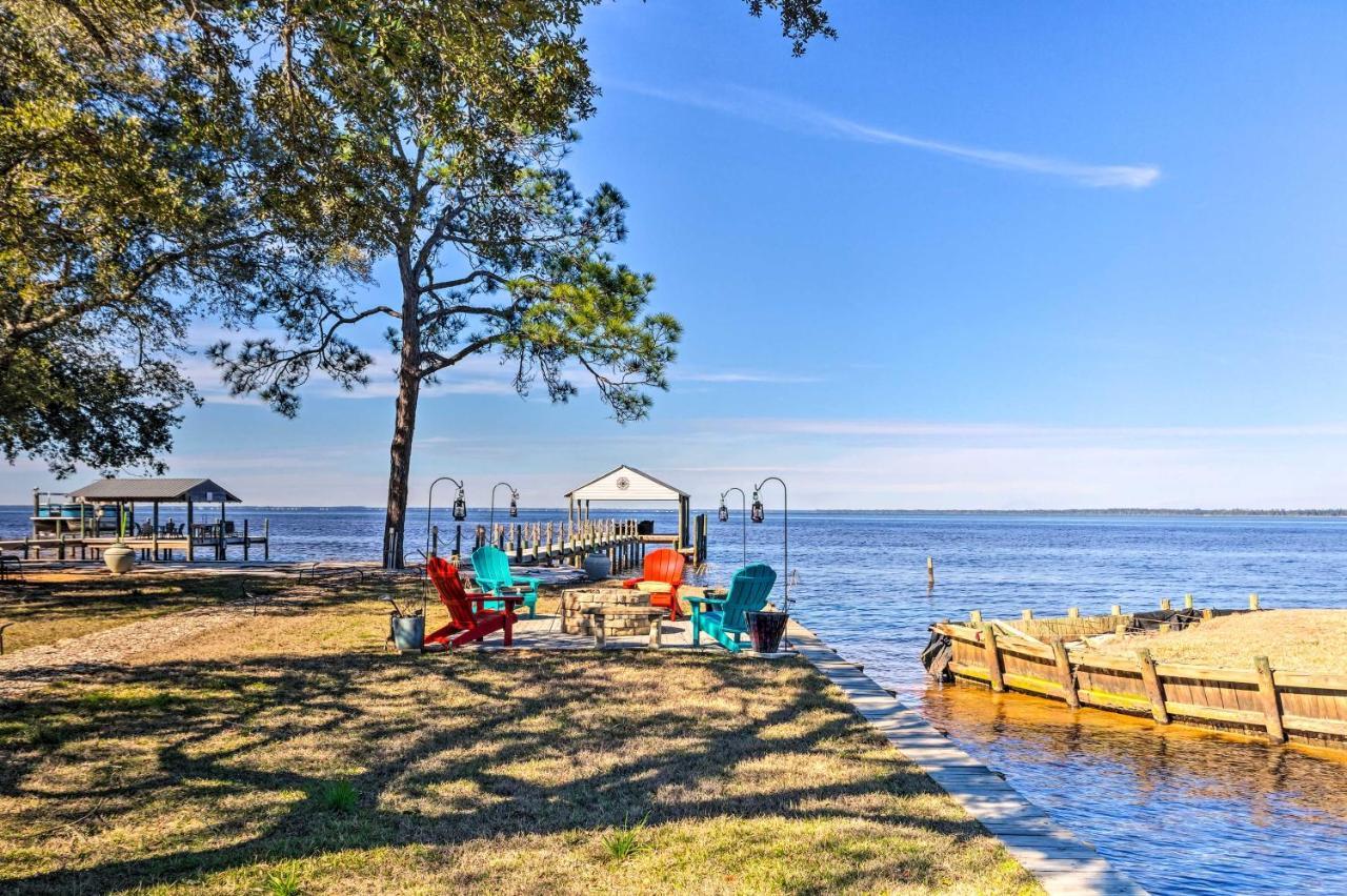 East Bay Vacation Rental With Dock! Navarre Buitenkant foto